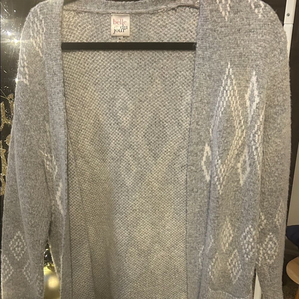 Belle Du Jour Gray Patterned Cardigan